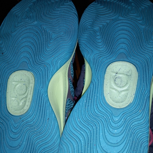 New NIKE Jonquel Jones x Wmns KD 17 'Bahamas' - Picture 1 of 3